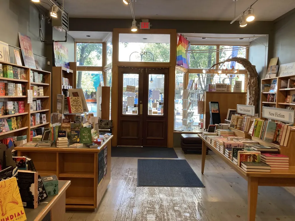 118 E Front Street Traverse City City MI 49684