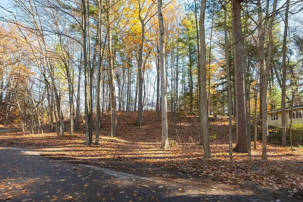 1242 Randall Court Traverse City City MI 49686