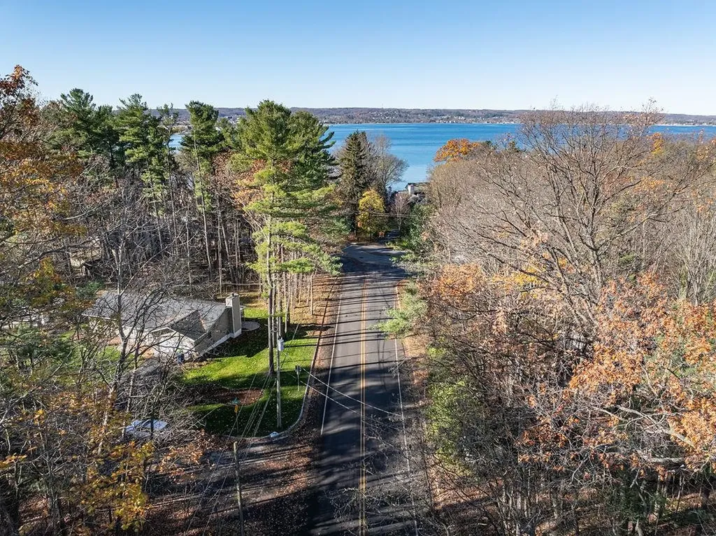1242 Randall Court Traverse City City MI 49686