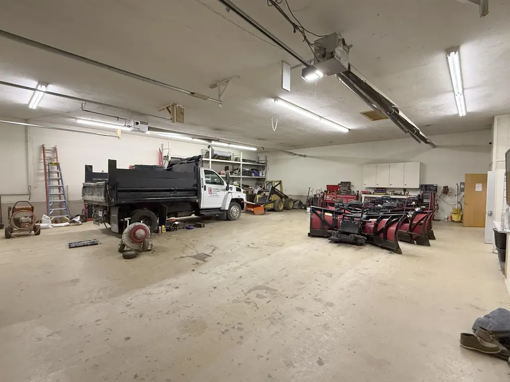 11428 S Us-31 Elk Rapids Township MI 49690