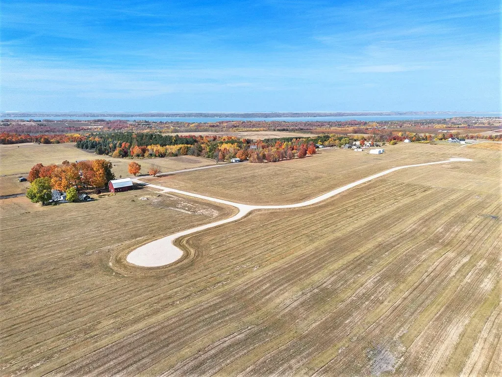 000-I Stroller Lane Acme Township MI 49690