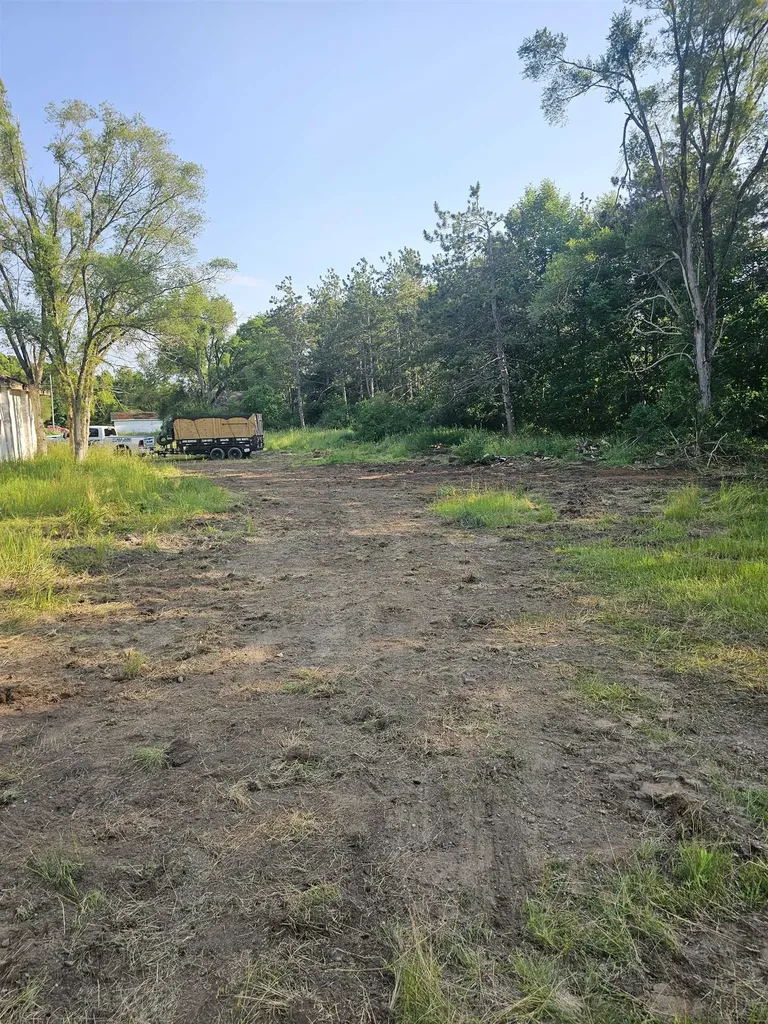 12877 Us-31 N Charlevoix Township MI 49720