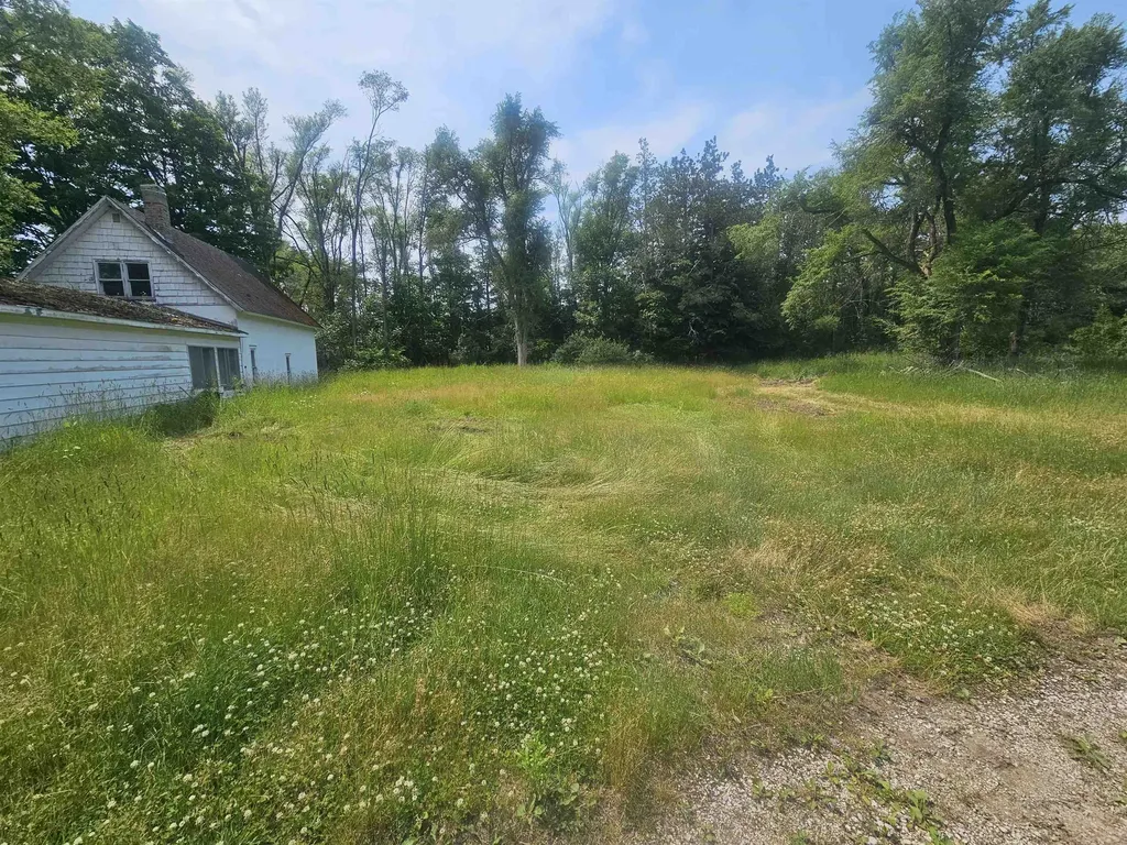 12877 Us-31 N Charlevoix Township MI 49720