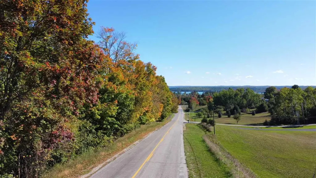 0 Palaestrum Road Whitewater Township MI 49690