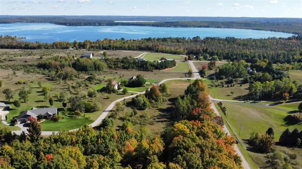0 Palaestrum Road Whitewater Township MI 49690