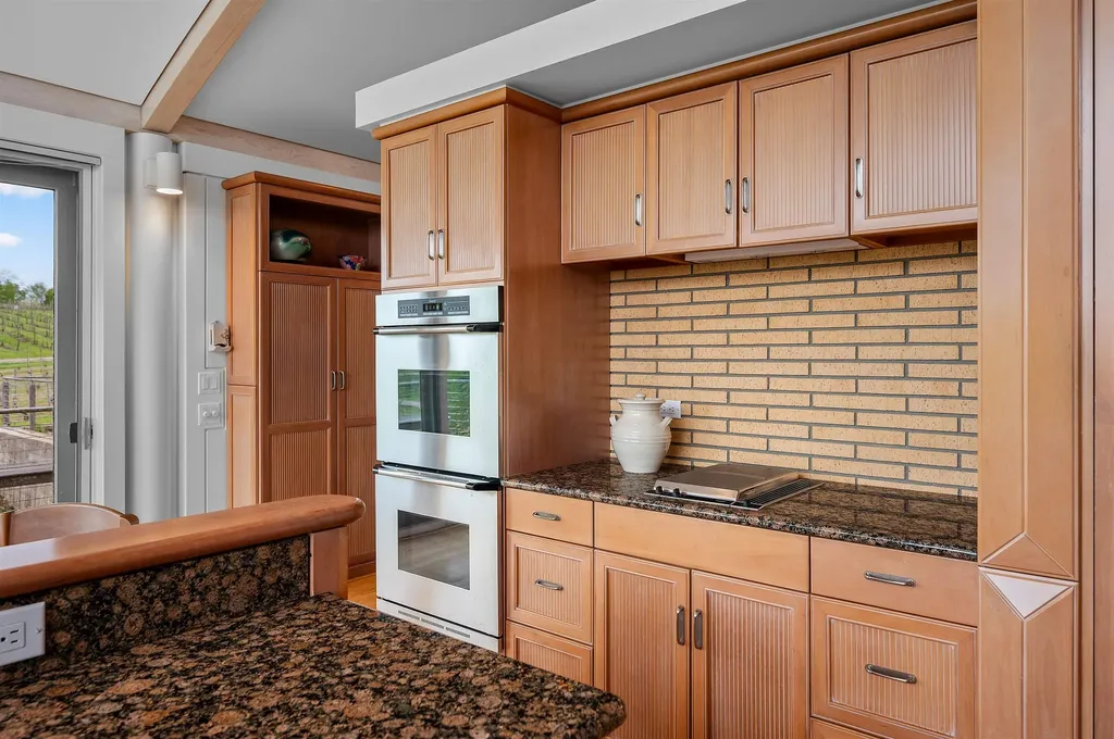 2721 Nelson Road Peninsula Township MI 49686