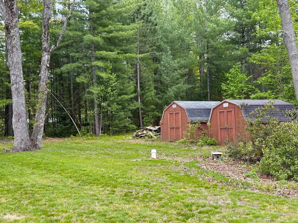 8921 Us-31 Green Lake Township MI 49637