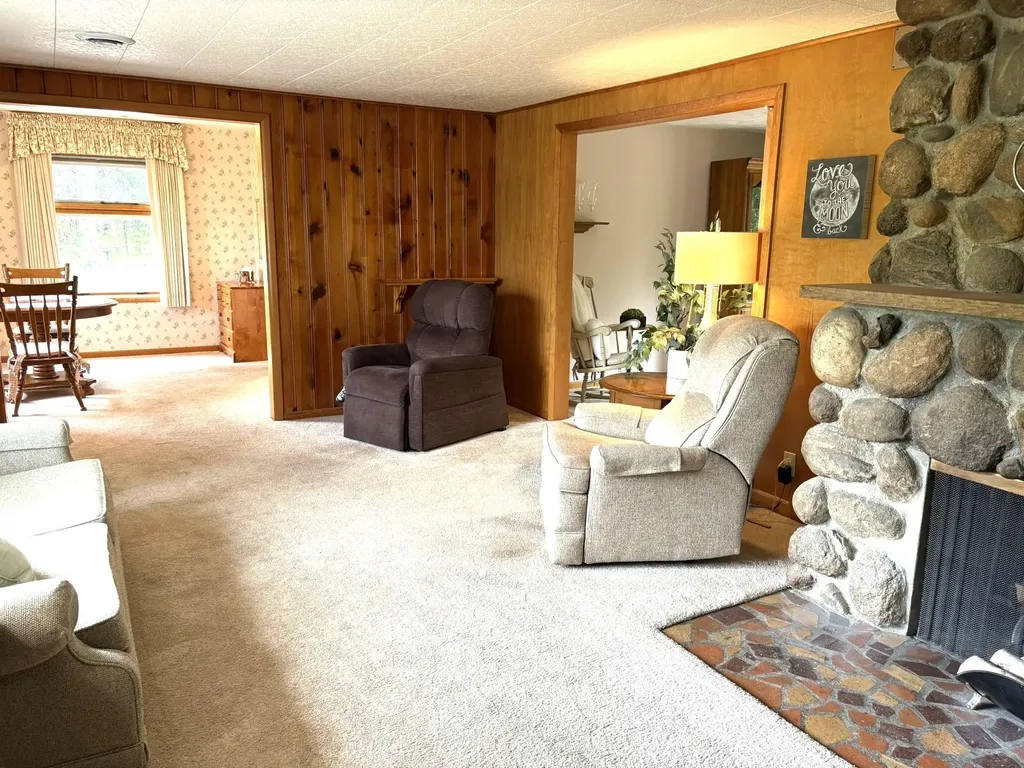 8921 Us-31 Green Lake Township MI 49637