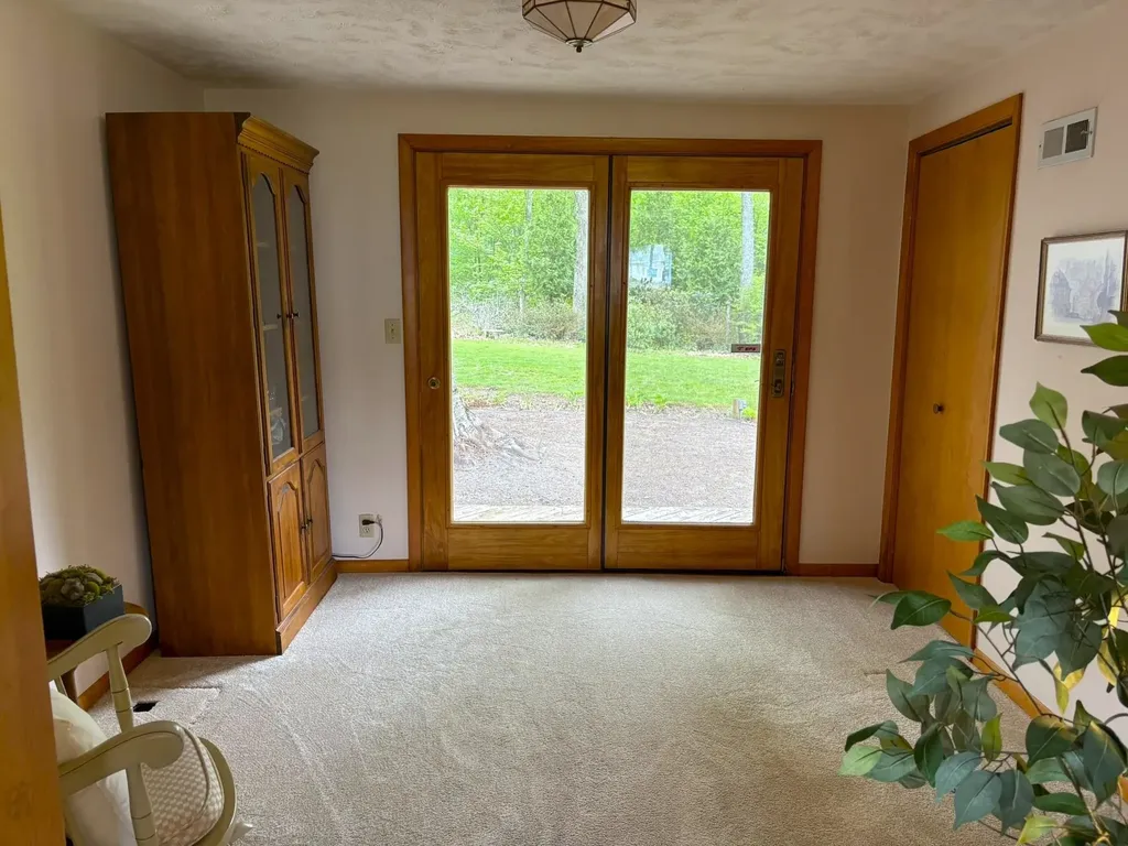 8921 Us-31 Green Lake Township MI 49637