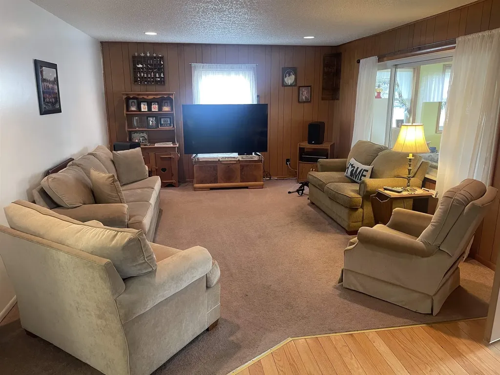 8144 Cairn Highway Elk Rapids Township MI 49629