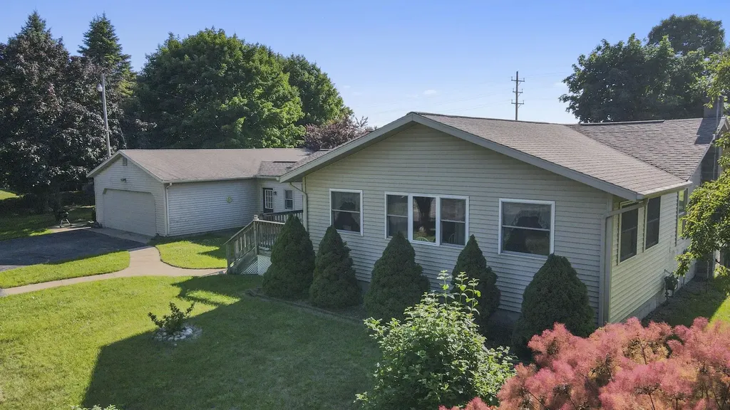 8144 Cairn Highway Elk Rapids Township MI 49629
