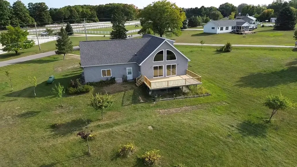 13019 Elk Tip Drive Milton Township MI 49676