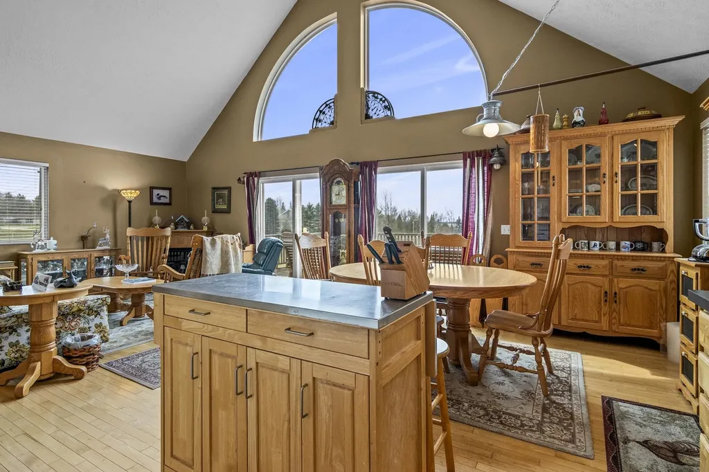 13019 Elk Tip Drive Milton Township MI 49676