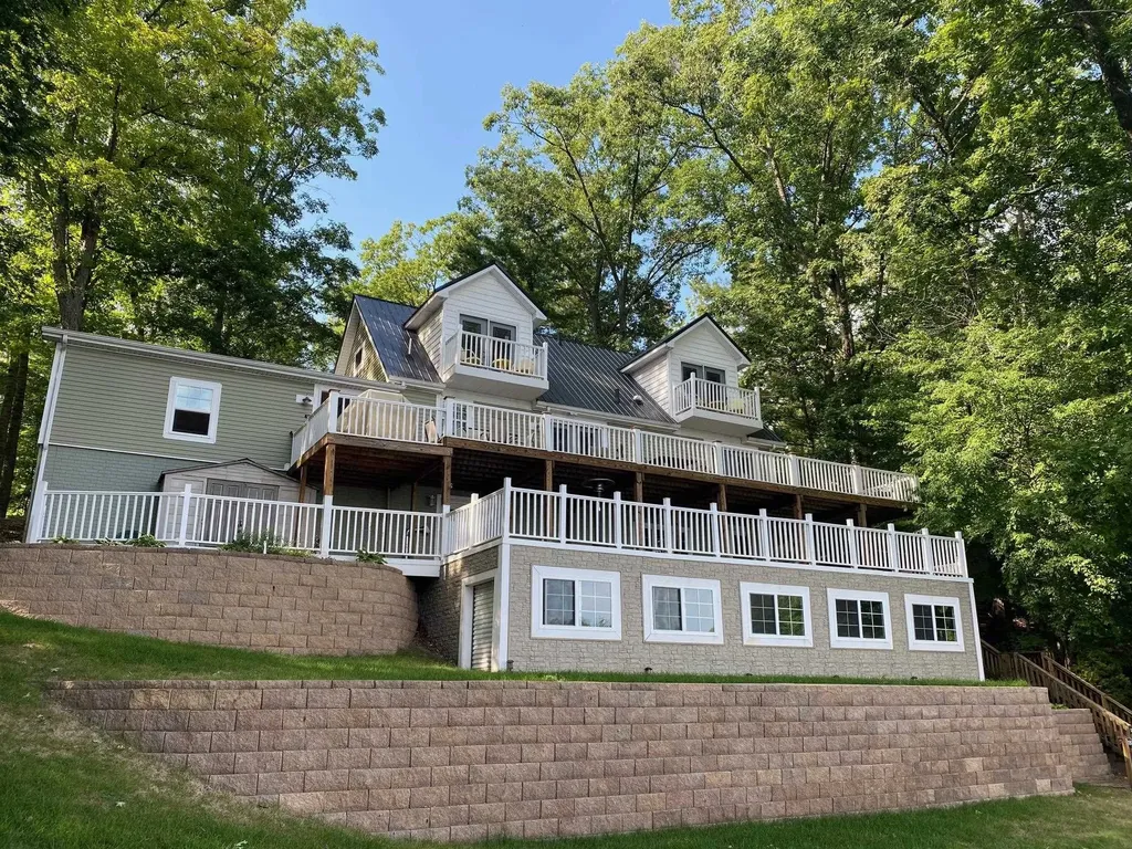 506 Mclachlan Point Evart Township MI 49631