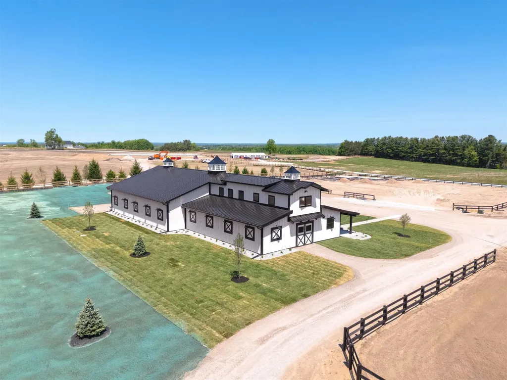 7788 Sayler Road Acme Township MI 49690