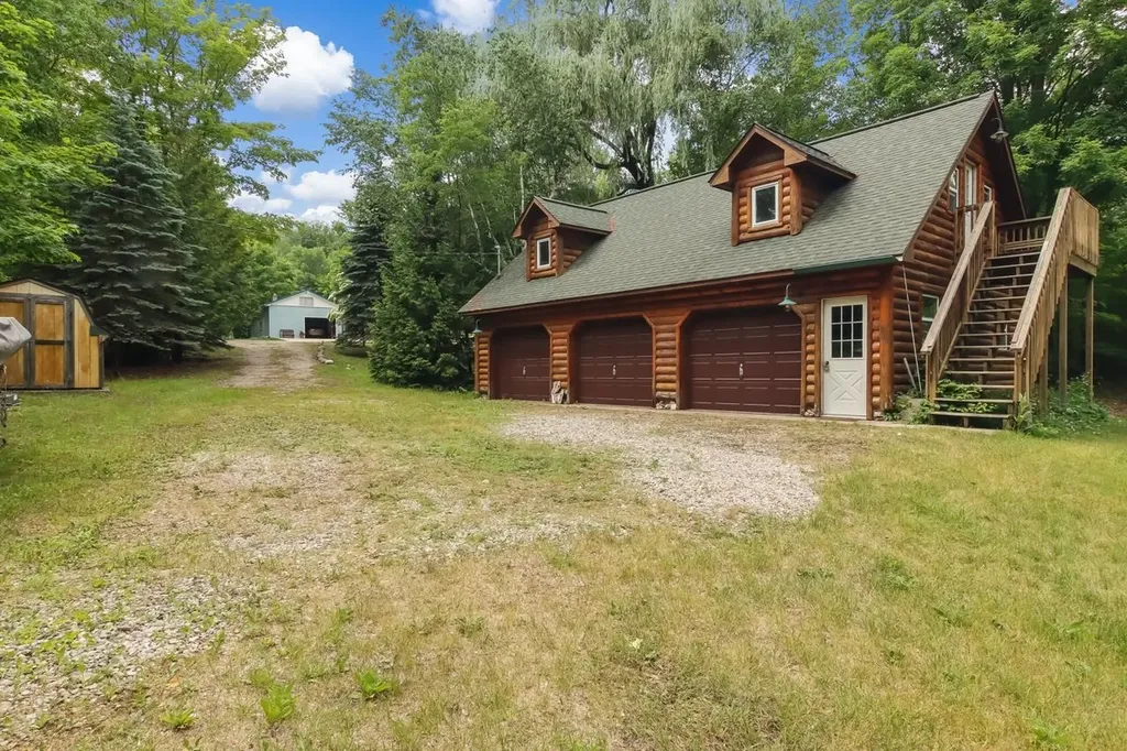 7079 Torch Lake Drive, NW Milton Township MI 49648