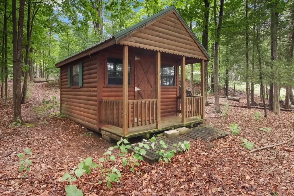 7079 Torch Lake Drive, NW Milton Township MI 49648