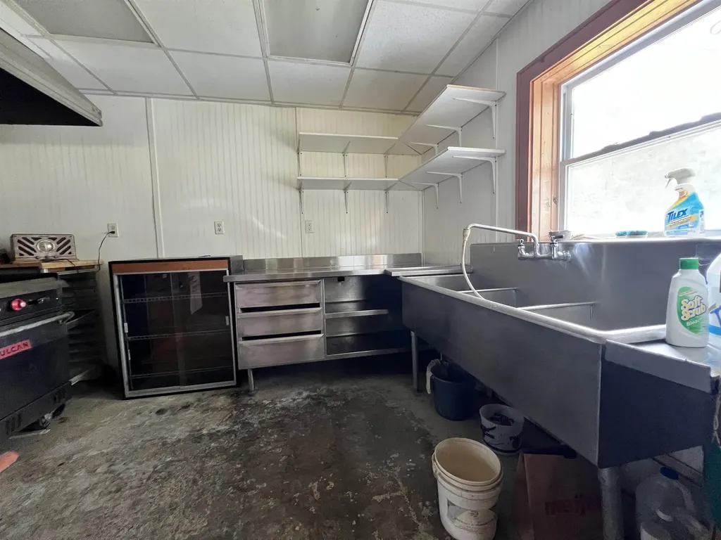 6020 E 34 Road Haring Charter Township MI 49601