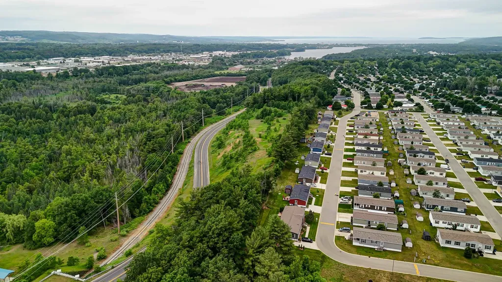 2050 N Keystone Garfield Charter Township MI 49686