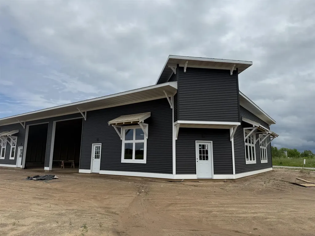 6391 N Railway Acme Township MI 49690