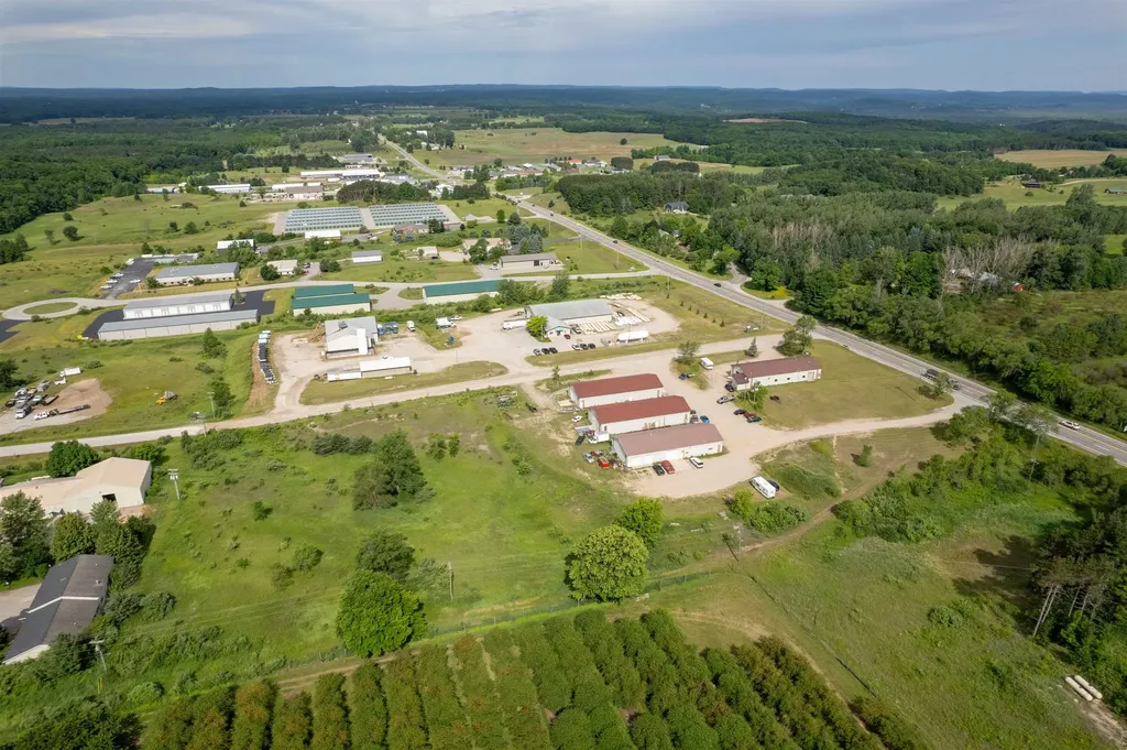Denali Drive Long Lake Township MI 49684