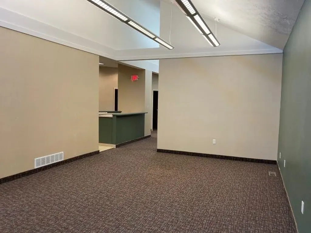 6170 Us-31 N Acme Township MI 49690