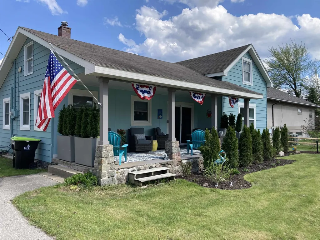 6170 Us-31 N Acme Township MI 49690