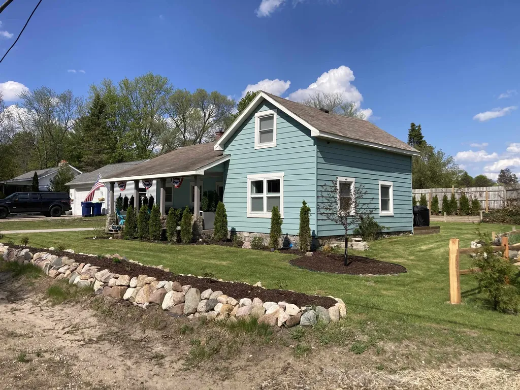 6170 Us-31 N Acme Township MI 49690