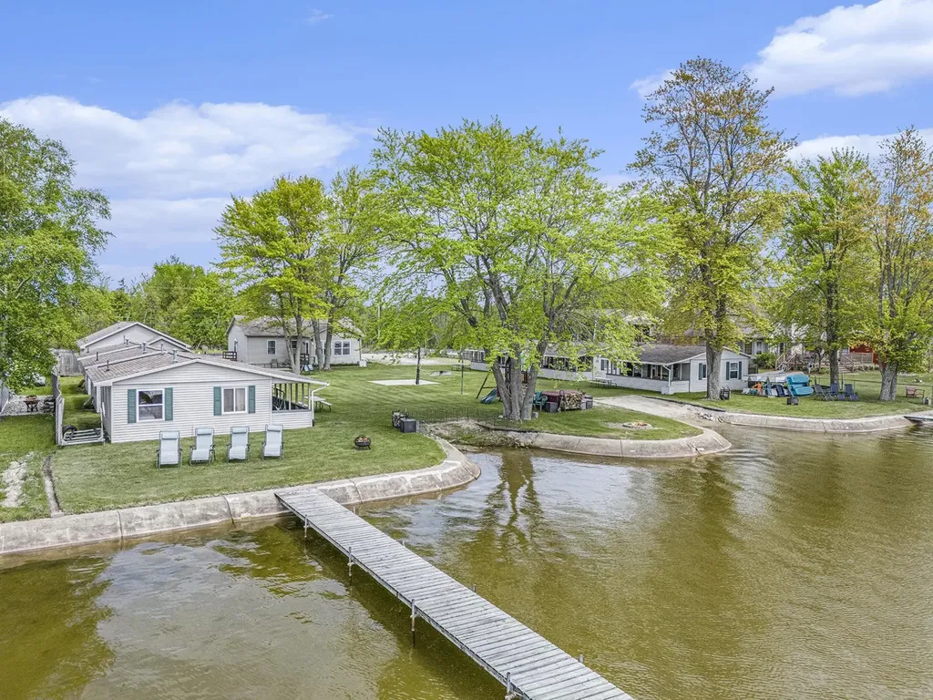 10913 E Houghton Lake Drive Lake Township MI 48629