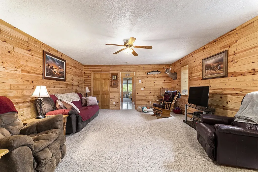 10913 E Houghton Lake Drive Lake Township MI 48629