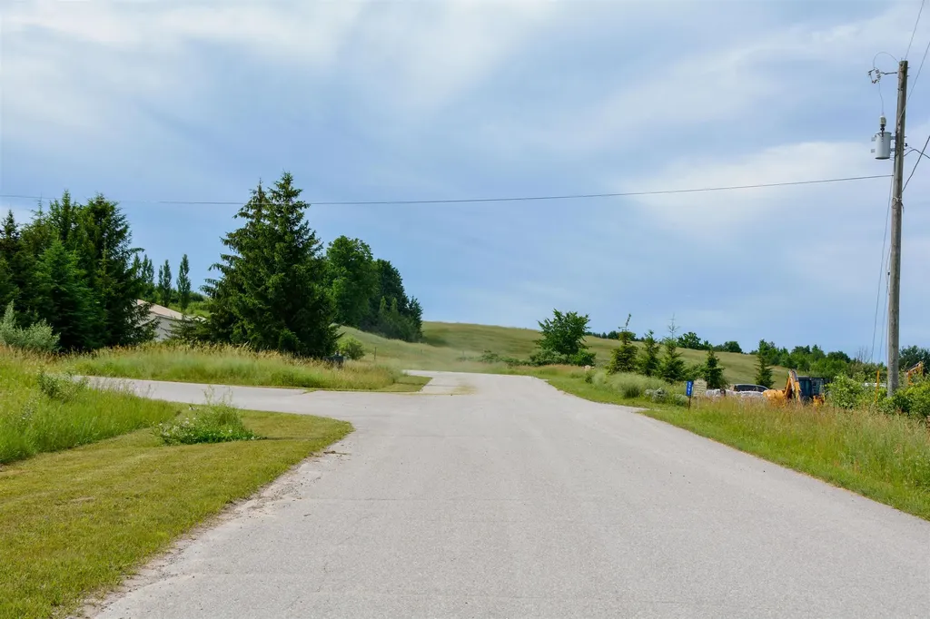 5746 Denali Drive Long Lake Township MI 49684