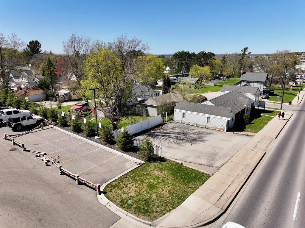 1200 S Mitchell Street Cadillac City MI 49601