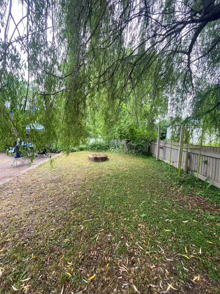 209 N Pine Street Lake City City MI 49651