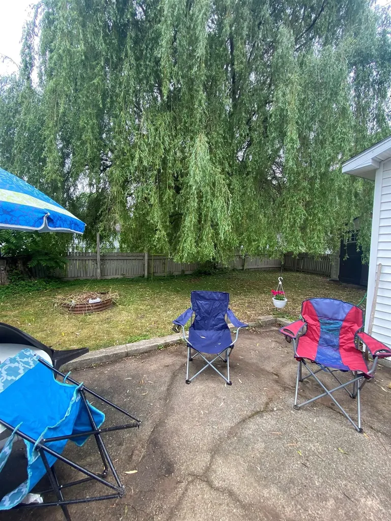 209 N Pine Street Lake City City MI 49651
