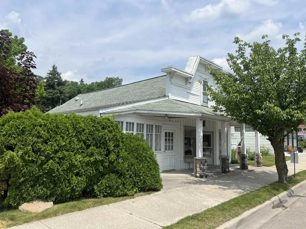9160 Helena Road Helena Township MI 49612
