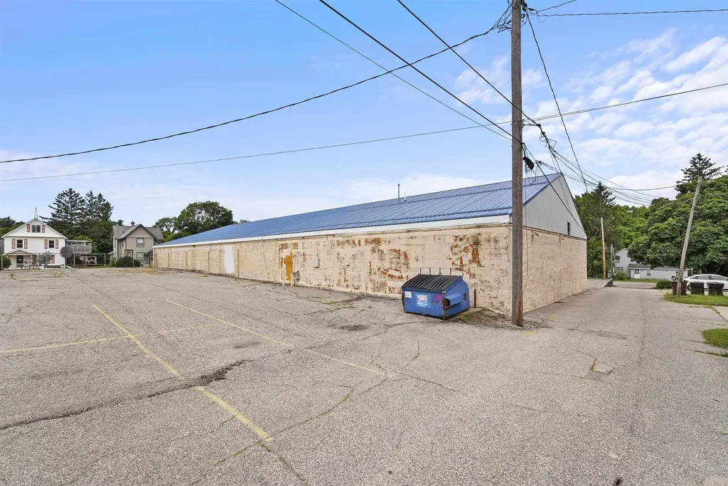 310 N Michigan Avenue Big Rapids Charter Township MI 49307