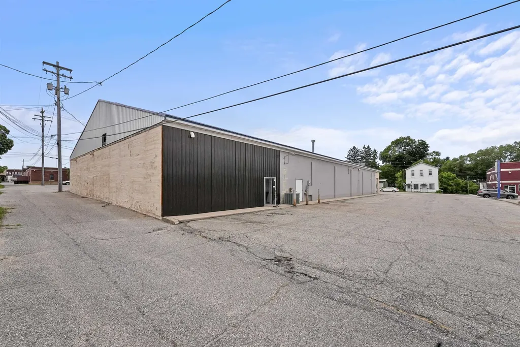 310 N Michigan Avenue Big Rapids Charter Township MI 49307