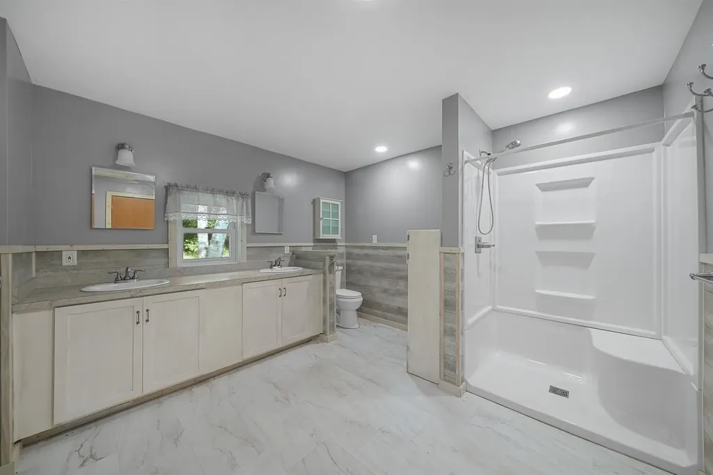 6145 Parker Road Surrey Township MI 48632