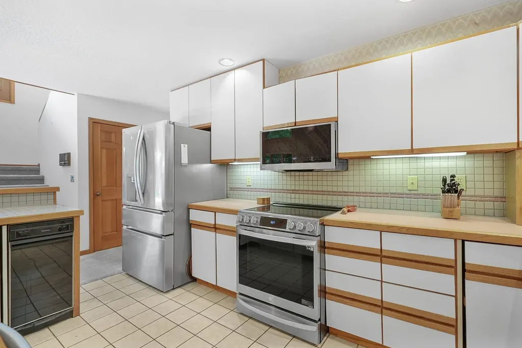 2359 San Marino Trail Torch Lake Township MI 49648