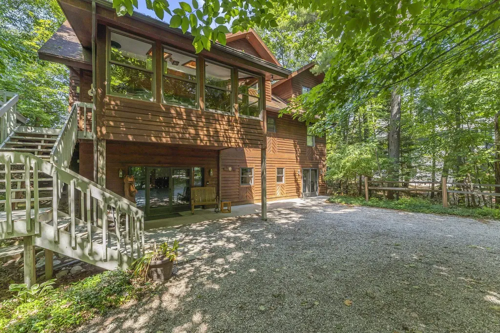 2359 San Marino Trail Torch Lake Township MI 49648