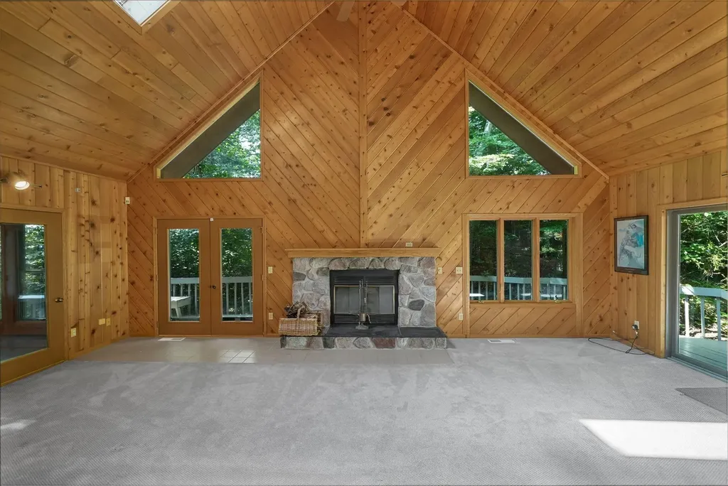 2359 San Marino Trail Torch Lake Township MI 49648