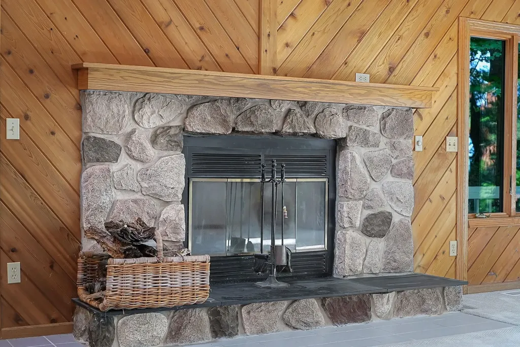 2359 San Marino Trail Torch Lake Township MI 49648