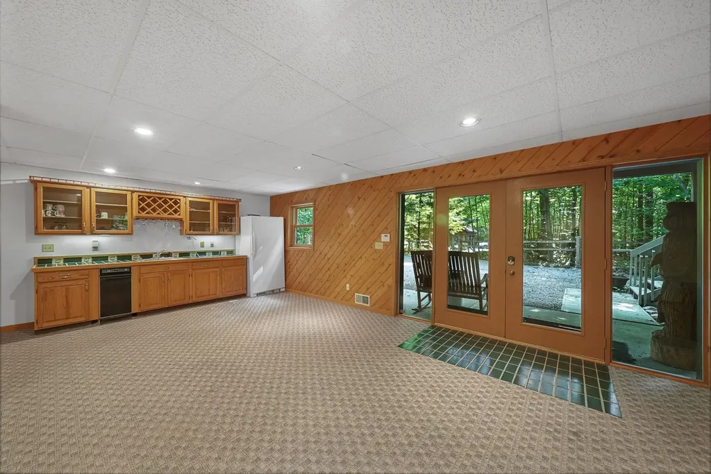 2359 San Marino Trail Torch Lake Township MI 49648