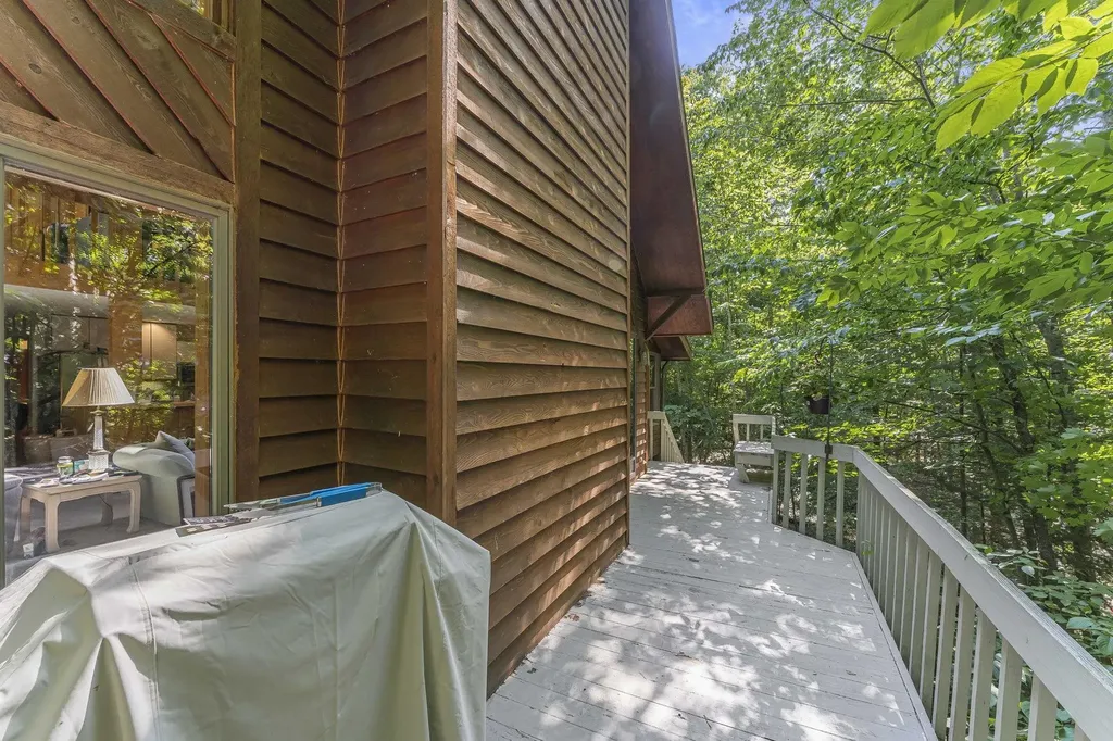 2359 San Marino Trail Torch Lake Township MI 49648