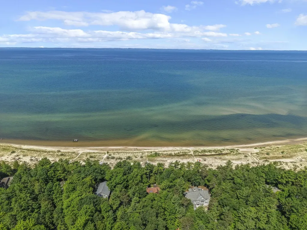 2359 San Marino Trail Torch Lake Township MI 49648
