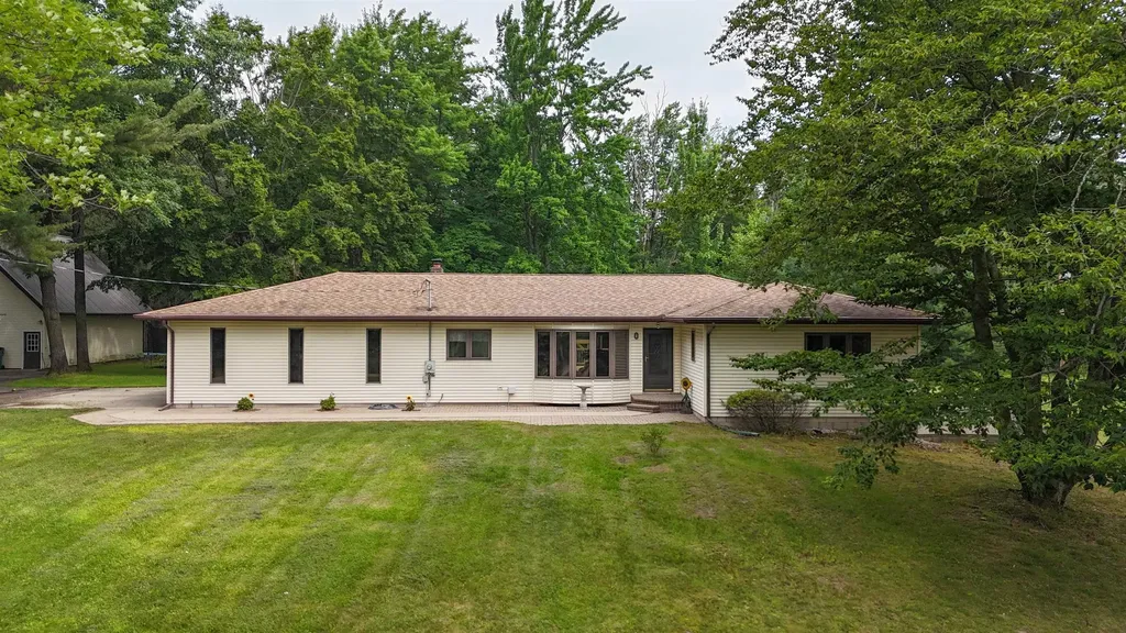 10170 W Cadillac Road Lake Township MI 49601
