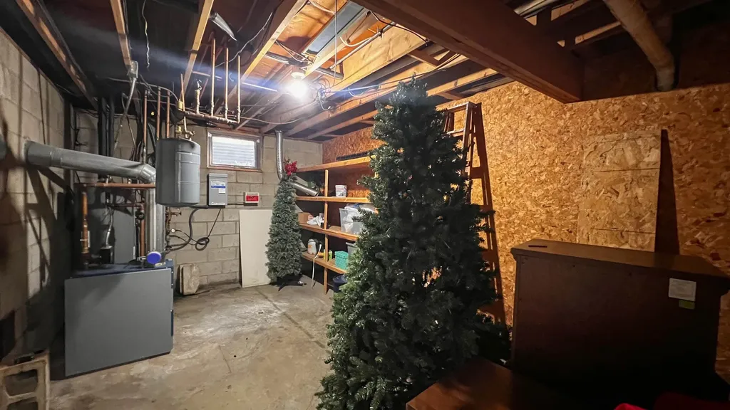 10170 W Cadillac Road Lake Township MI 49601