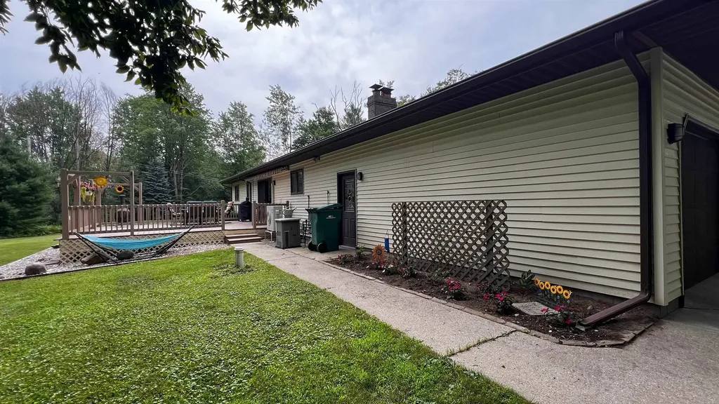 10170 W Cadillac Road Lake Township MI 49601
