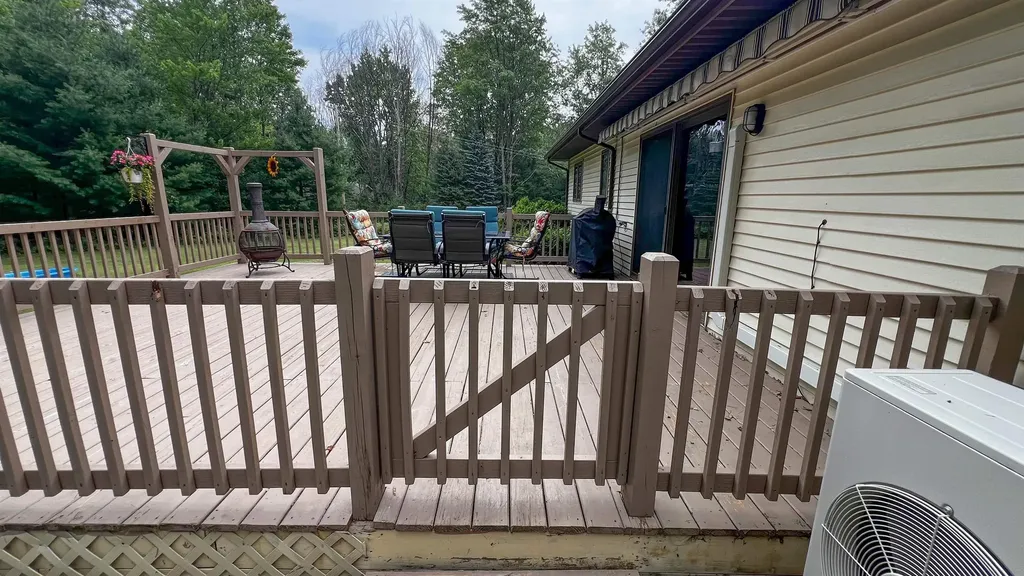 10170 W Cadillac Road Lake Township MI 49601