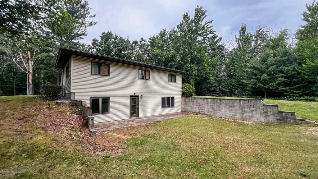 10170 W Cadillac Road Lake Township MI 49601